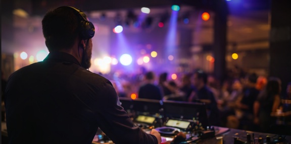 Ambiance week-end Ghost Brussels - DJ set lounge